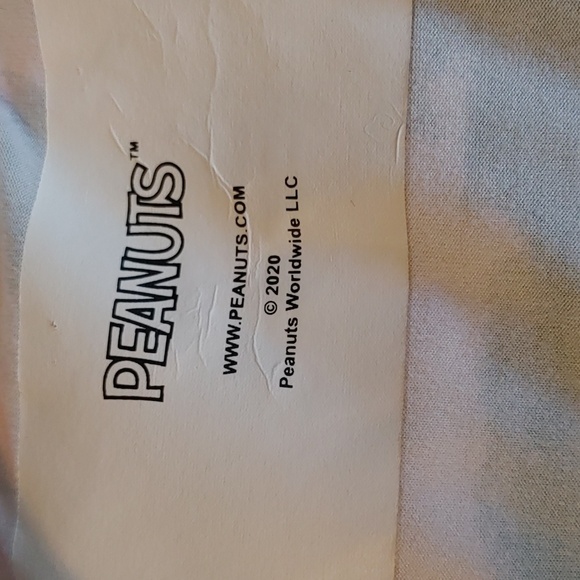 2/$30 WOMEN'S PEANUTS TIE DYE T-SHIRT - Picture 4 of 5